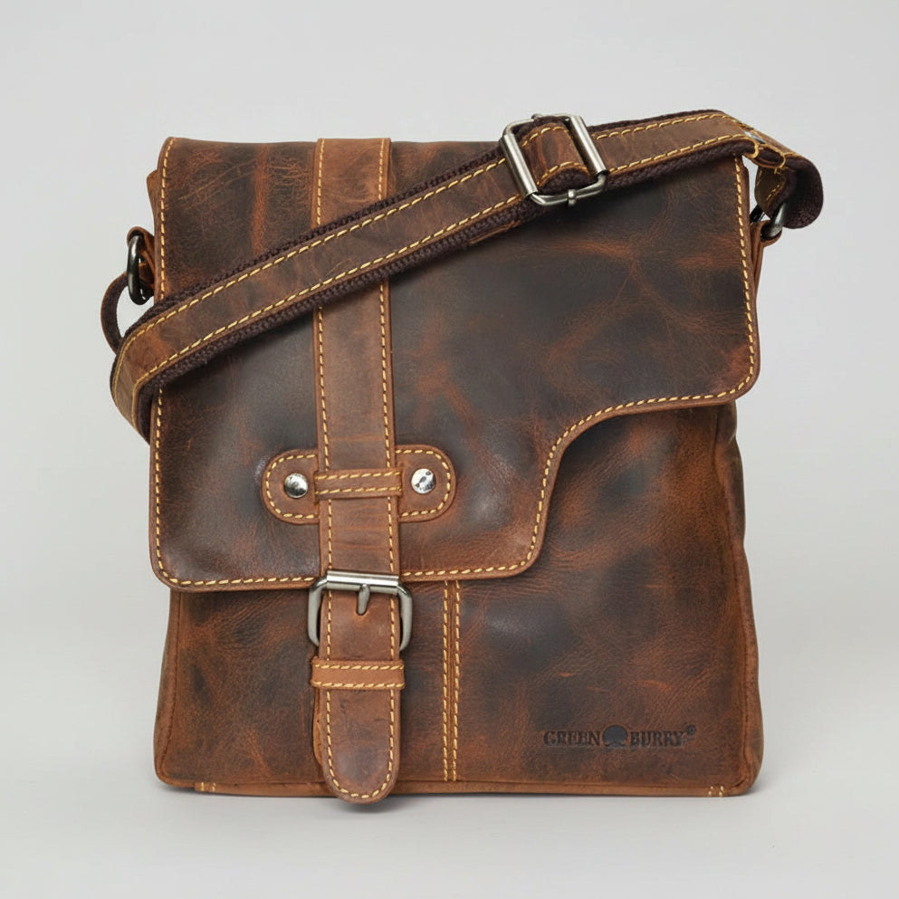 Greenburry Compact Vintage Leather Shoulder Bag. Crossbody Messenger