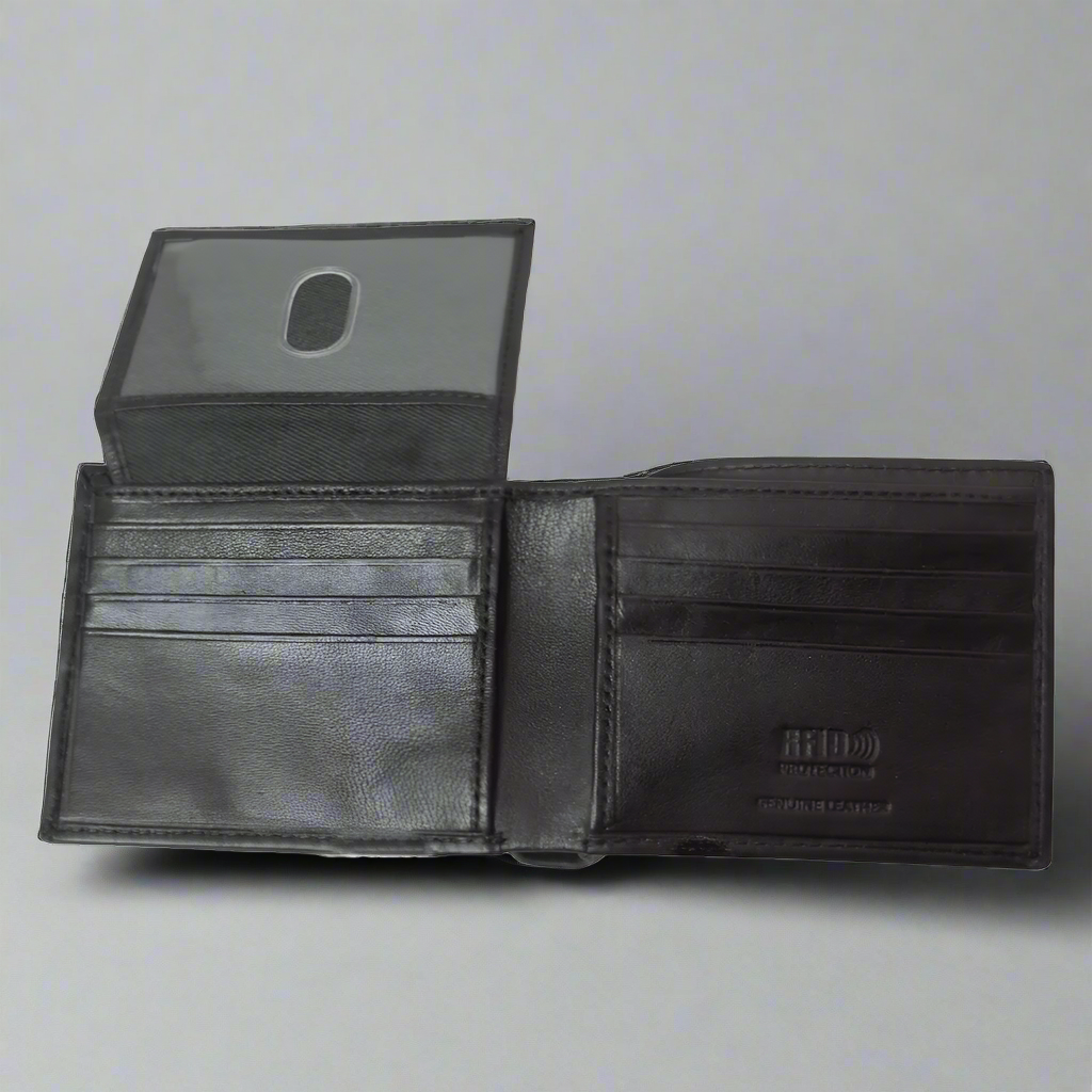 BOL Men's Trifold RFID Leather Wallet With Flip Up Men's Wallets Boutique of Leathers/Open Road