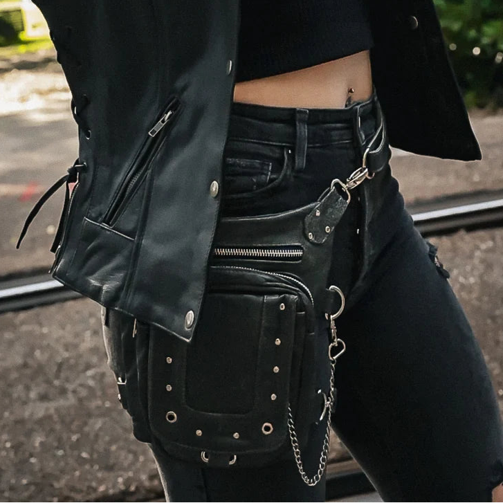 Ladies Leather Thigh Bag | Crossbody Bag - Boutique of Leathers/Open Road