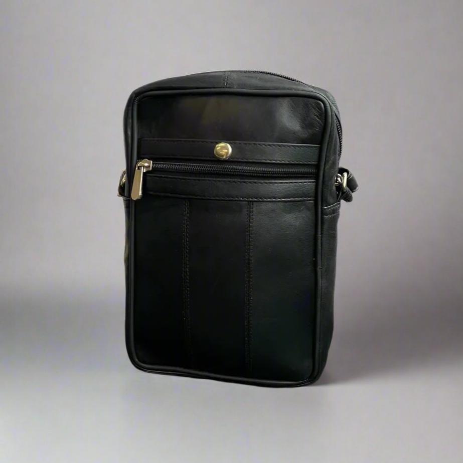 Small Messenger Bag with a Front Compartment Handbags & Purses Boutique of Leathers/Open Road