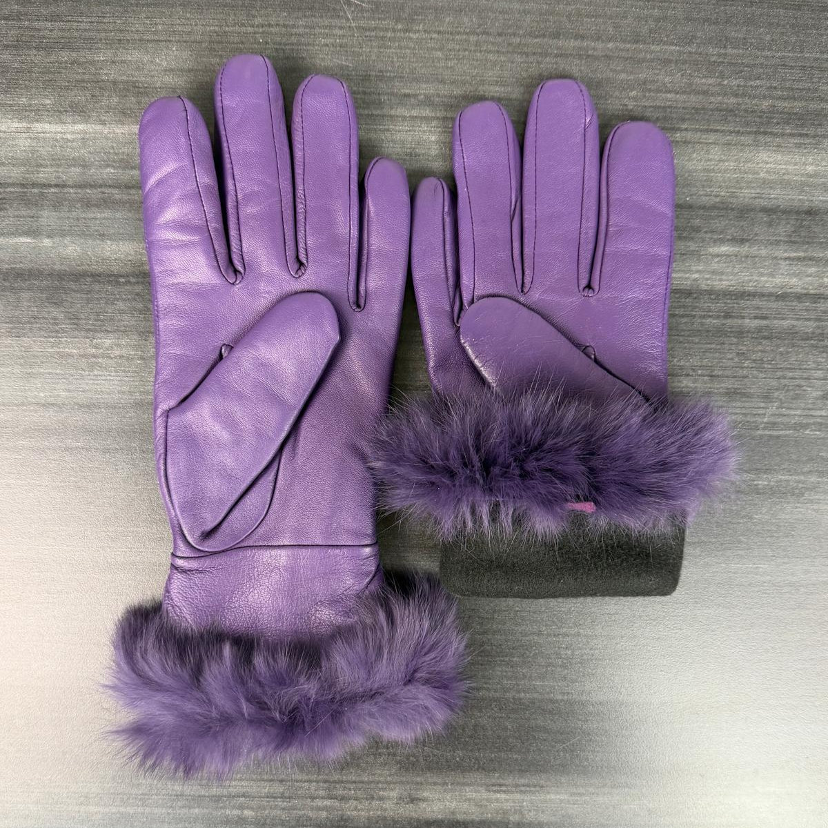 Women’s Sheep Leather Gloves with Rabbit Fur Trim - Boutique of Leathers/Open Road