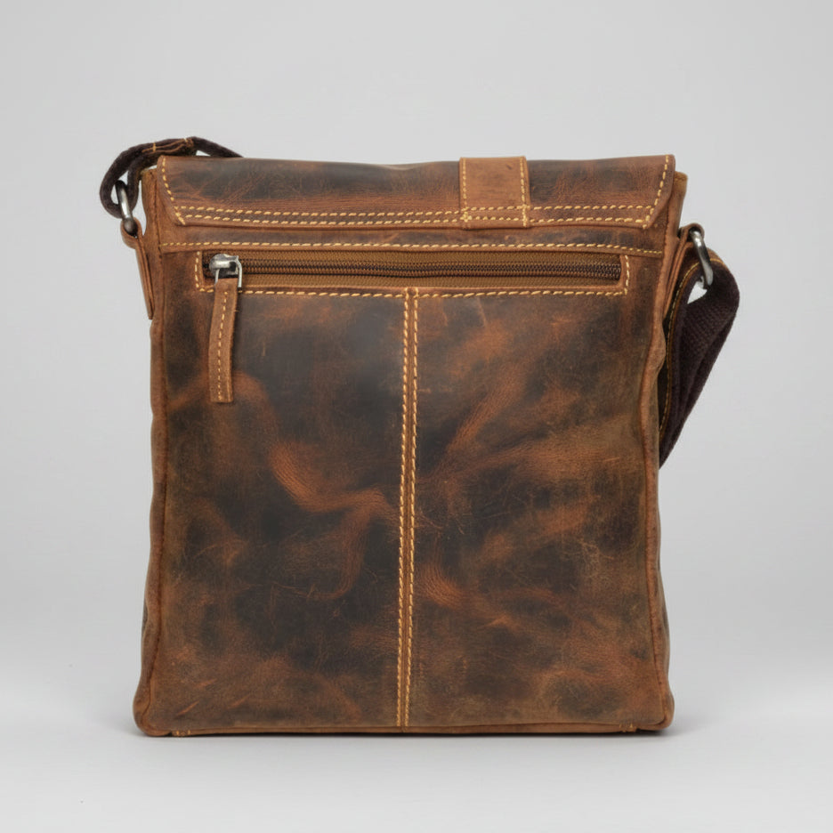 Greenburry Compact Vintage Leather Shoulder Bag. Crossbody Messenger