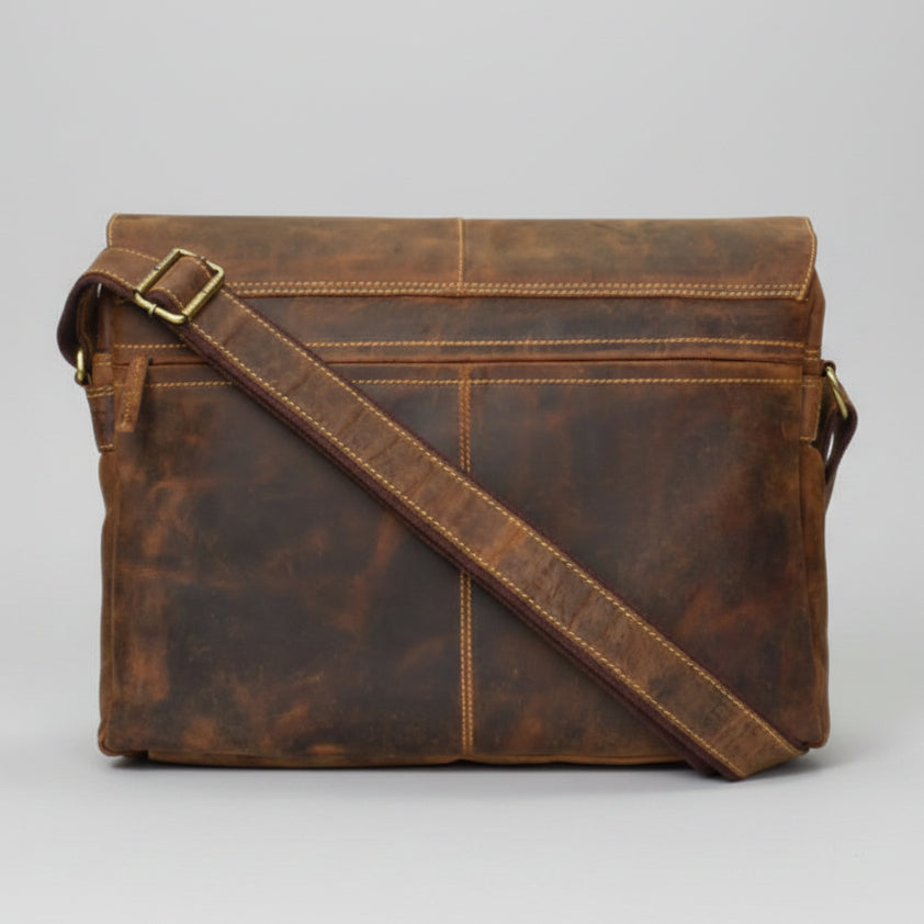 Greenburry Vintage Leather Messenger Bag. Business Briefcase for A4