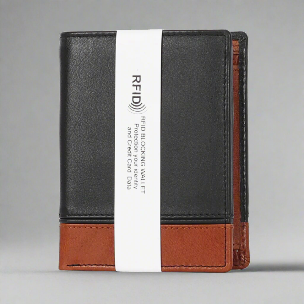 MET Men’s Upright Leather Wallet