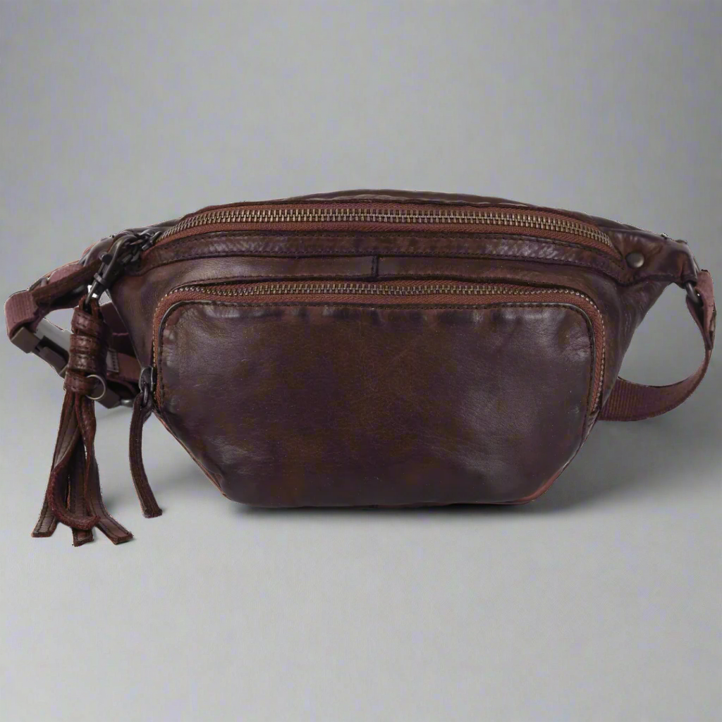 MET Front Zip Leather Belt Bag