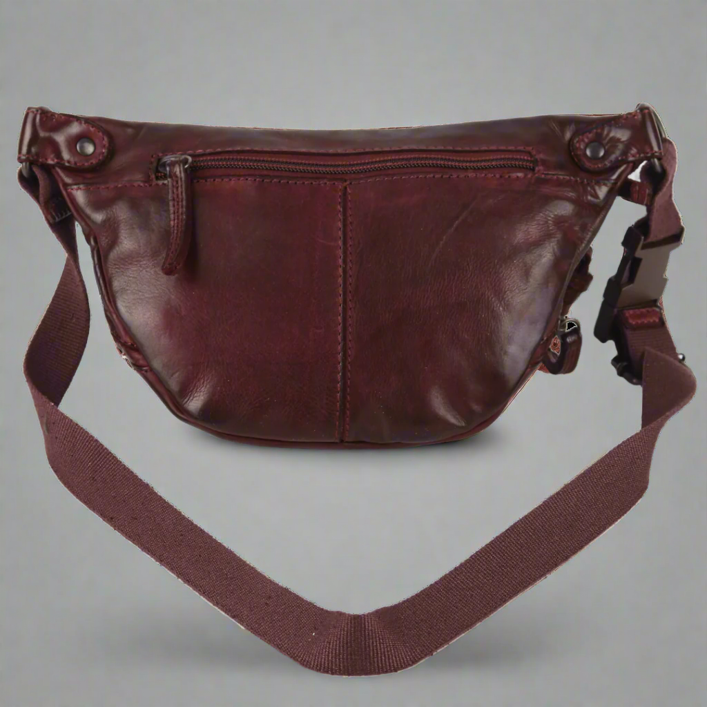 MET Front Zip Leather Belt Bag