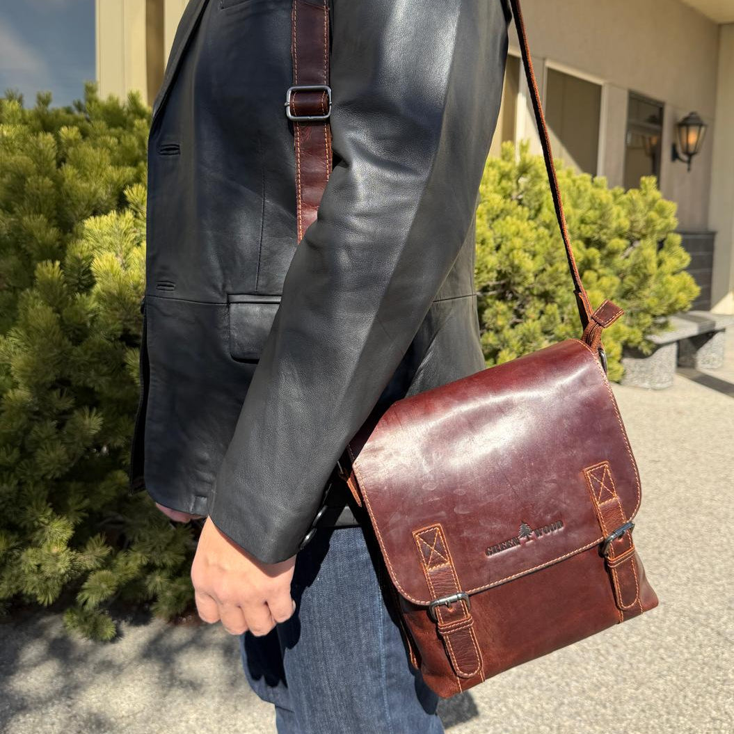 Greenwood Leather Medium Messenger Bag. Wax Pull-Up Leather Tablet Bag & Vintage Shoulder Satchel - Boutique of Leathers/Open Road