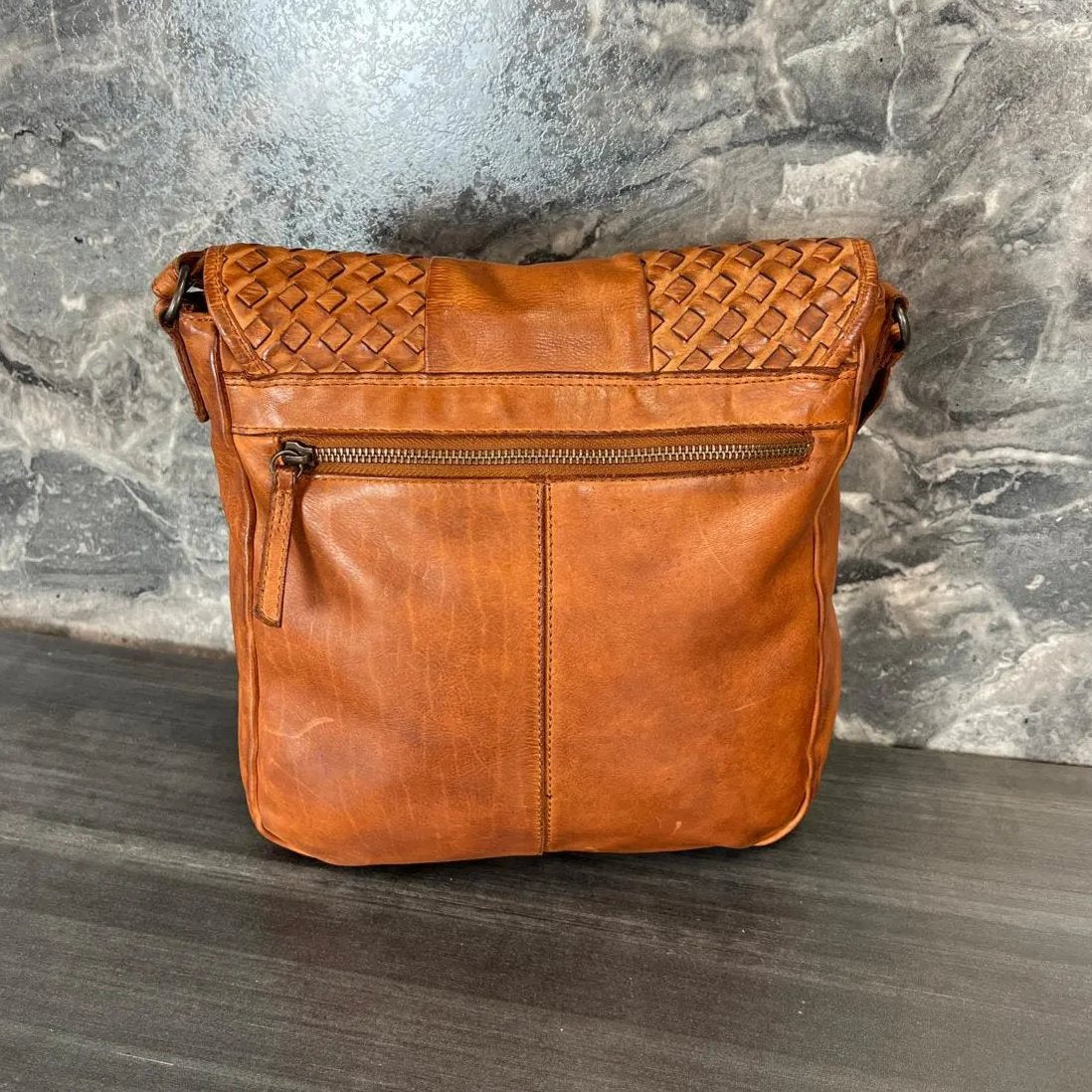 Basket Weave Pattern Crossbody Bag Handbags & Purses Boutique of Leathers/Open Road