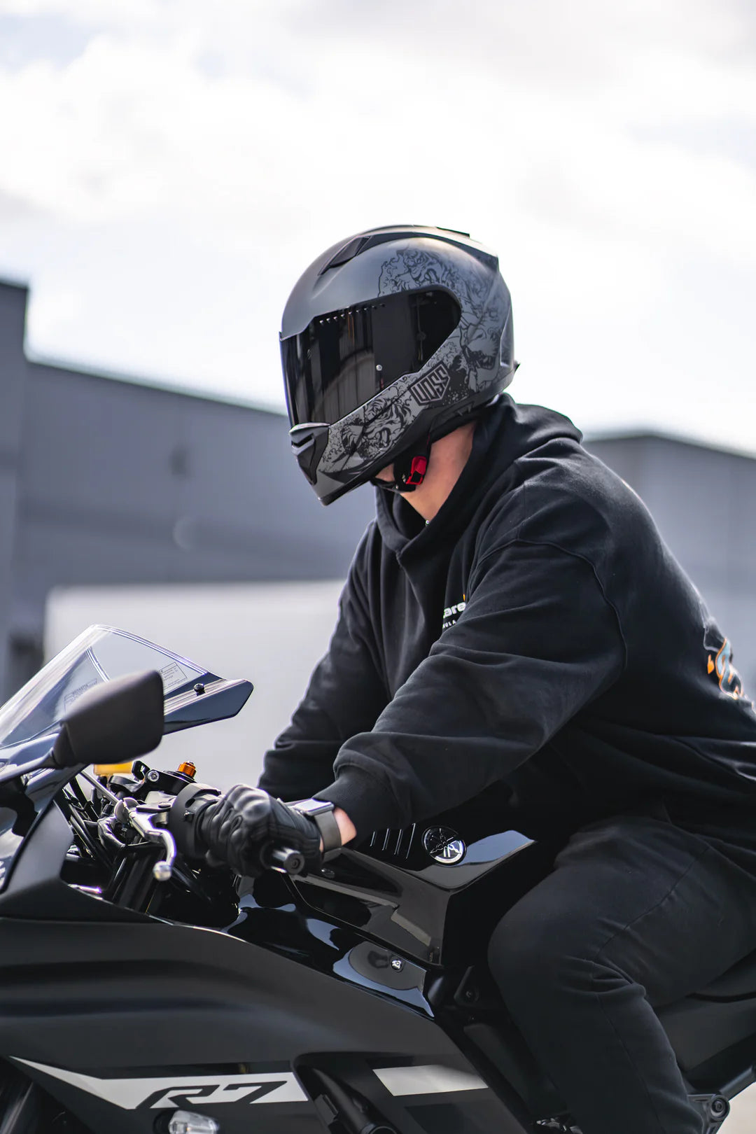 Voss 989 Moto-V Rei Full Face Matte Motorcycle Helmet