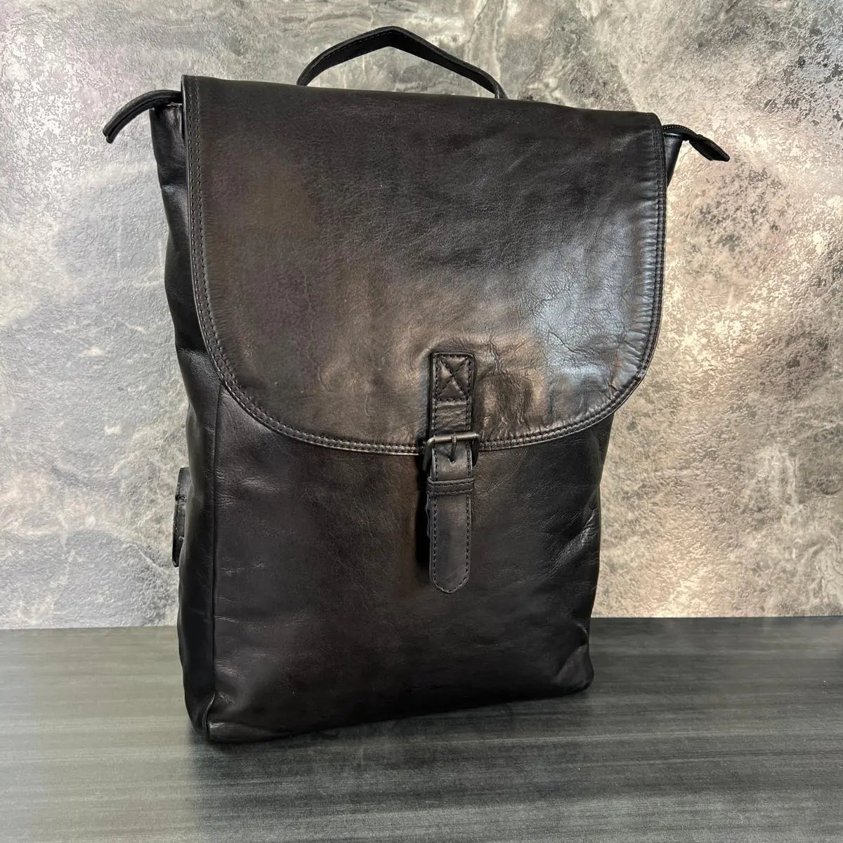 MET Classic Everyday Backpack Backpacks & Messenger Bags Boutique of Leathers/Open Road