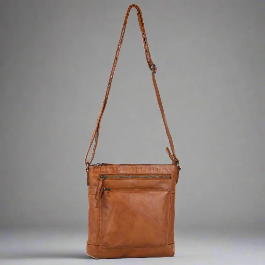 MET Leather Crossbody Bag Handbags & Purses Boutique of Leathers/Open Road