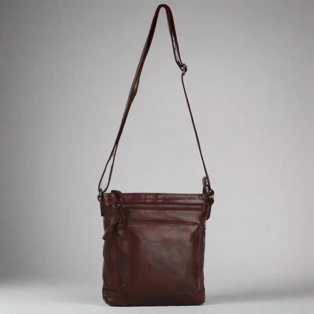 MET Leather Crossbody Bag Handbags & Purses Boutique of Leathers/Open Road