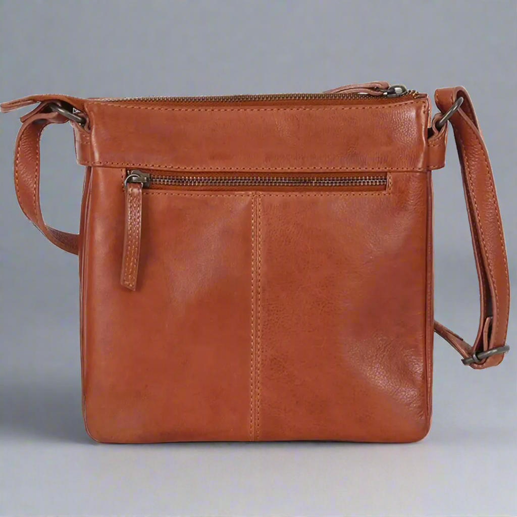 MET Leather Crossbody Bag Handbags & Purses Boutique of Leathers/Open Road