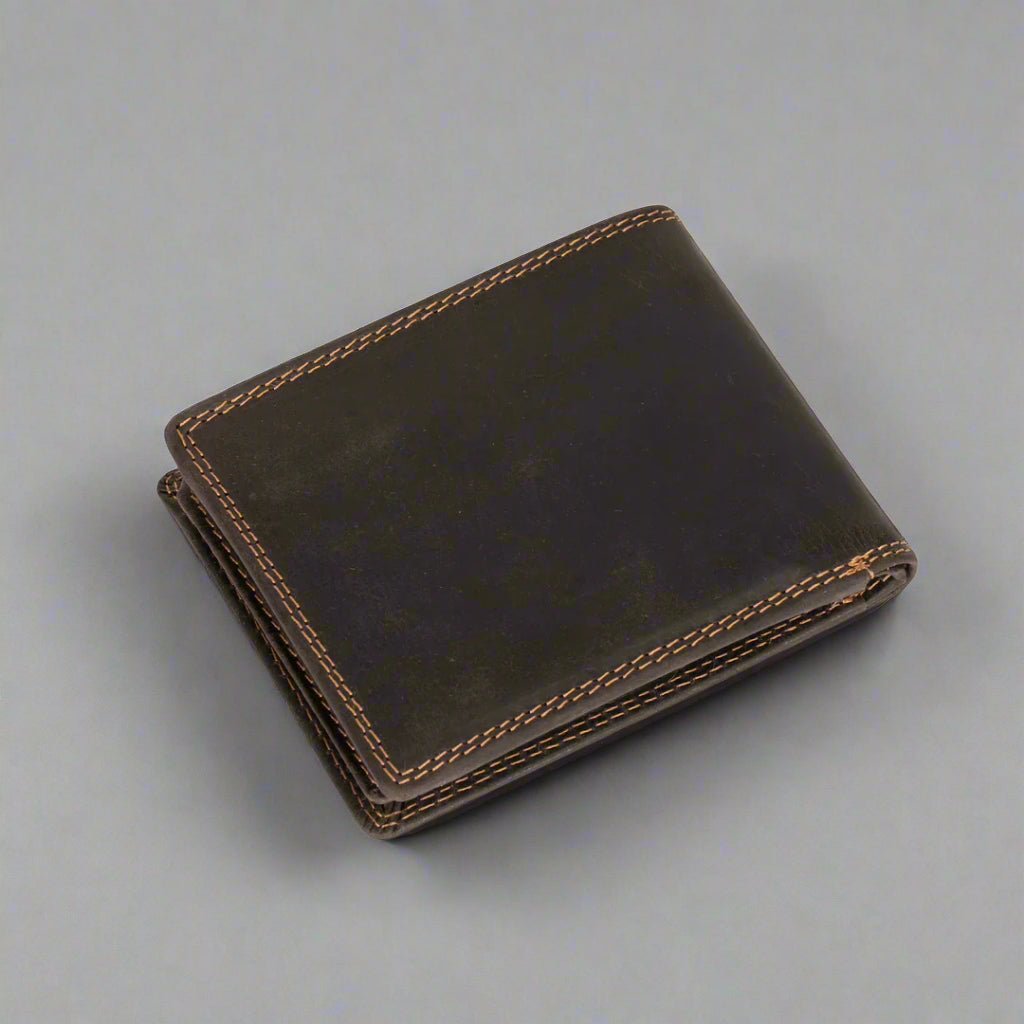 Greenwood Leather Men's Wallet. RFID-Blocking Oil Pull-Up Leather - Boutique of Leathers/Open Road