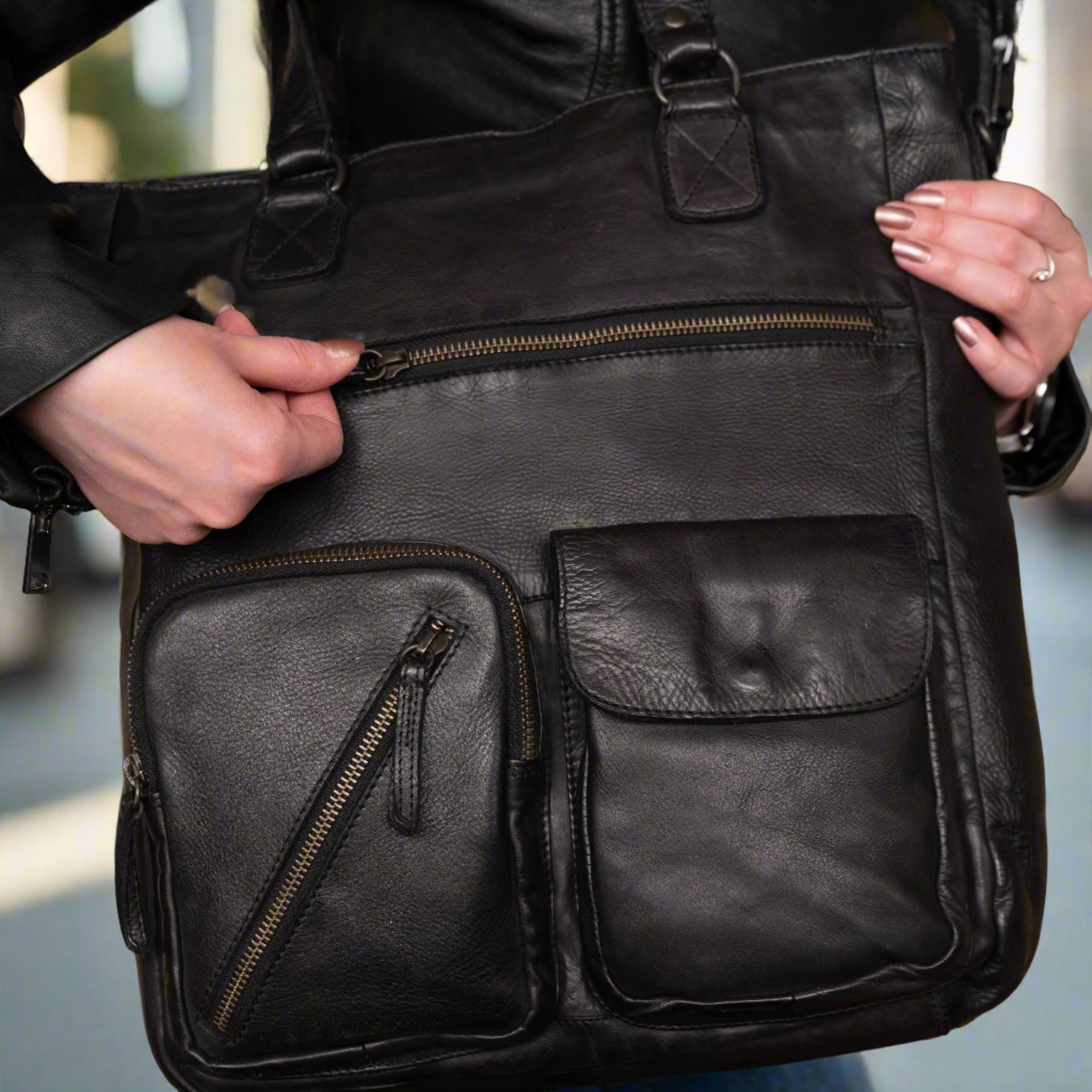 Soft Black Leather Shoulder Bag Handbags & Purses Boutique of Leathers/Open Road