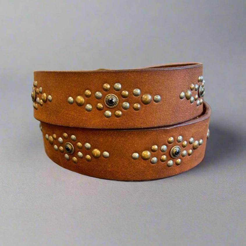 Women's Full Grain Leather Belt with Ornamental Stud Pattern