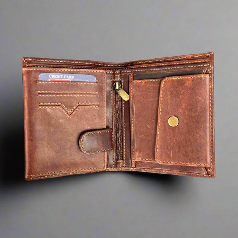 Men’s Bifold Flipout Cow Leather Wallet - Boutique of Leathers/Open Road