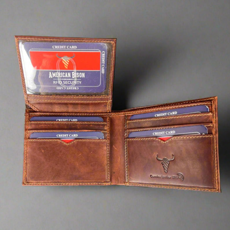 Men’s Bifold Flip-Up Cow Leather Wallet - Boutique of Leathers/Open Road