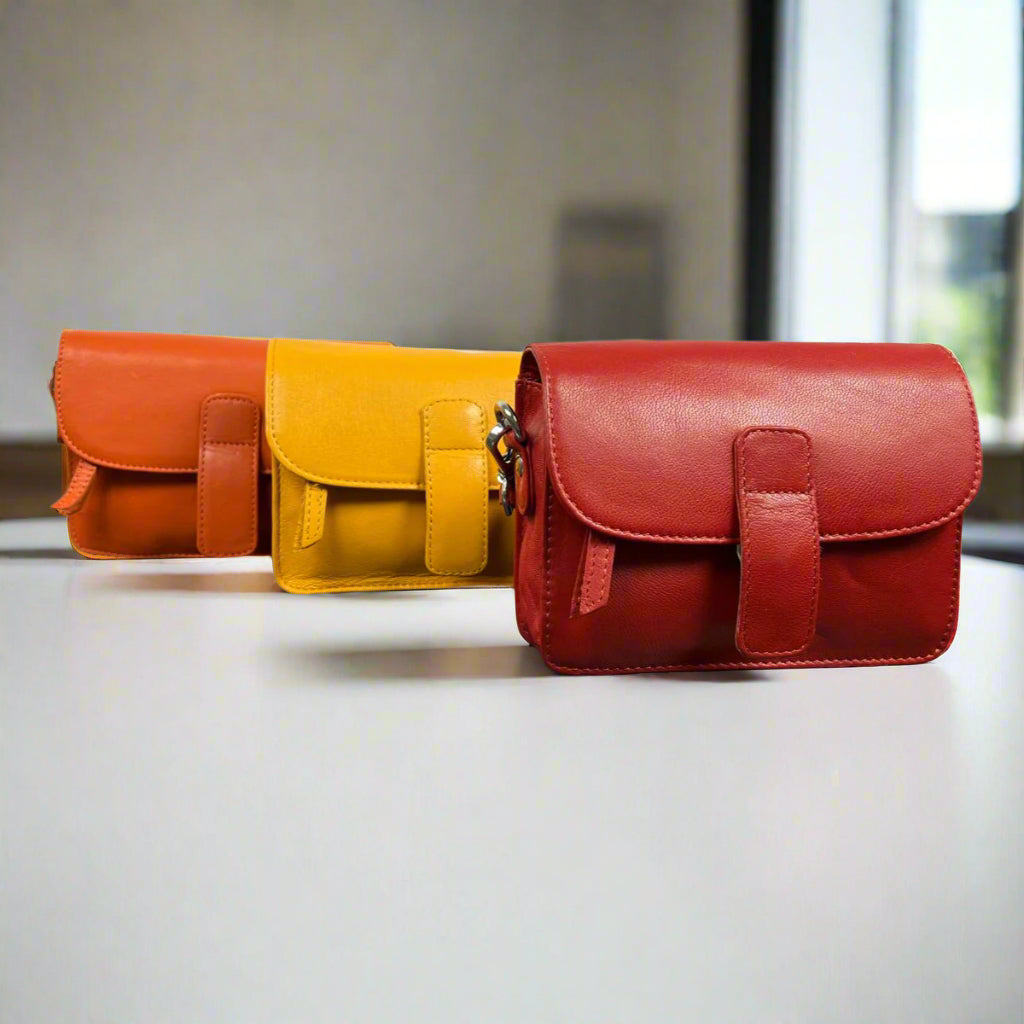 Handbags & Purses – Leather Totes, Crossbodies & Clutches