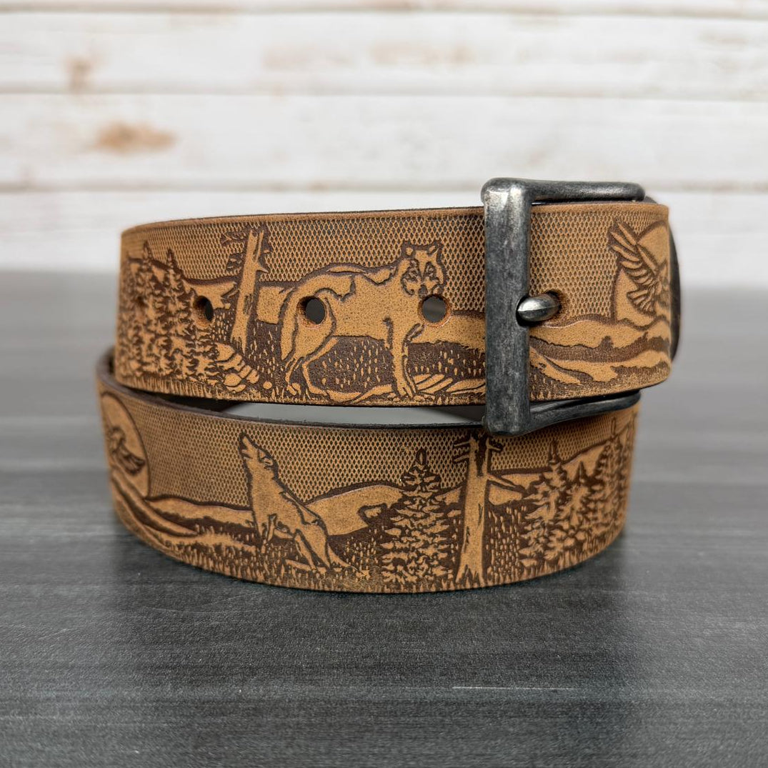 Keldon Men's Embossed Leather Belt with Wildlife Scene