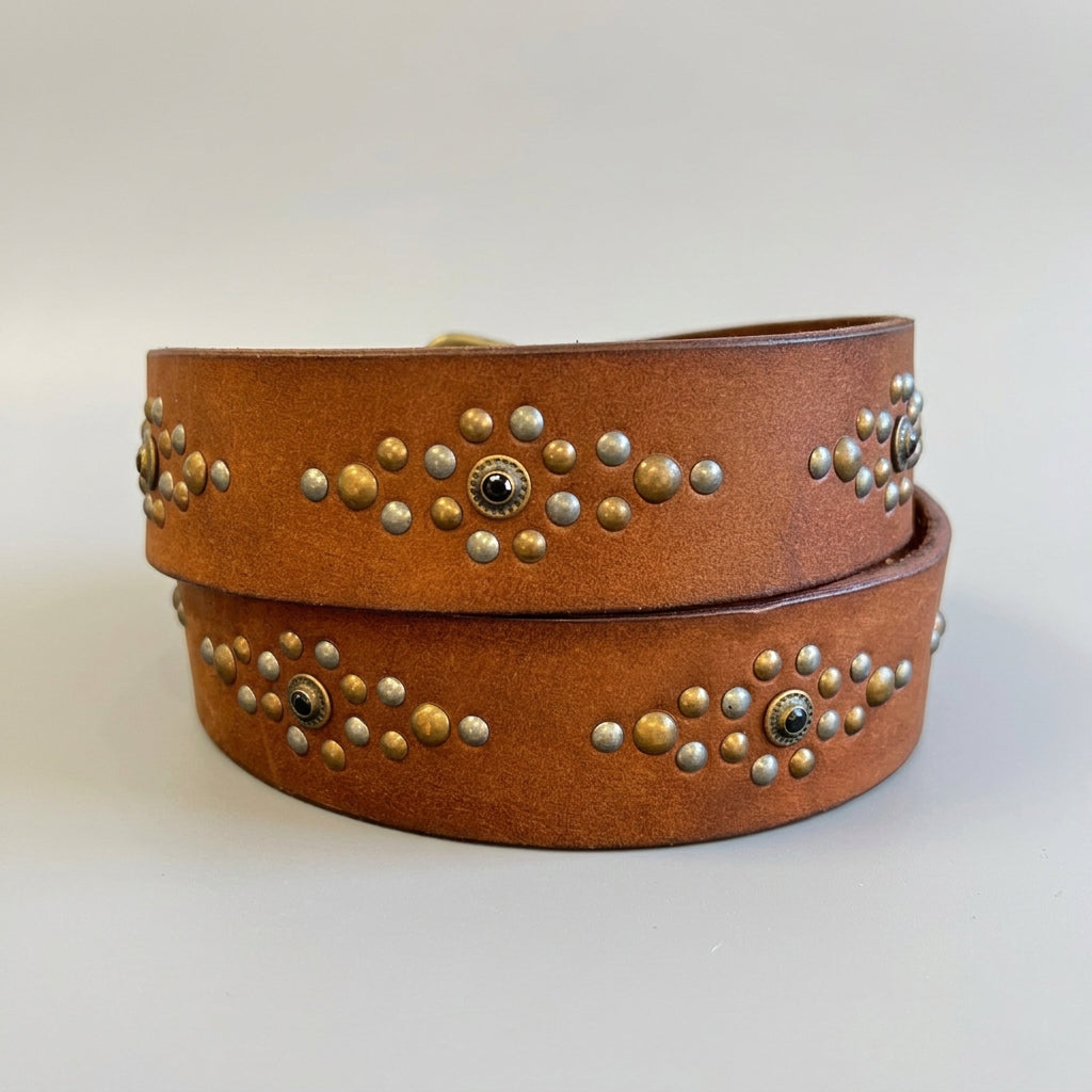 Women's Full Grain Leather Belt with Ornamental Stud Pattern Women's Belts Boutique of Leathers/Open Road