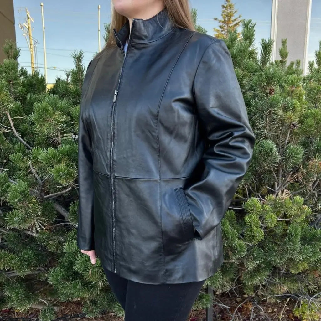 【デュオ】TEXTURED LAMB LEATHER BLOUSON 4 Women's Lamb Leather Jacket with Zipper and Dual Pockets