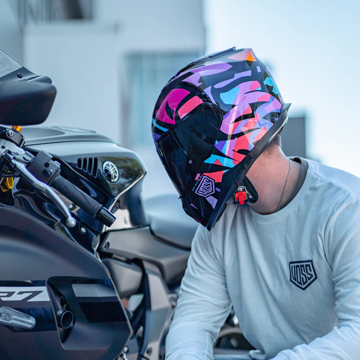 Voss 989 Moto-V Rei TopRockr Full Face Gloss Motorcycle Helmet - Boutique of Leathers/Open Road
