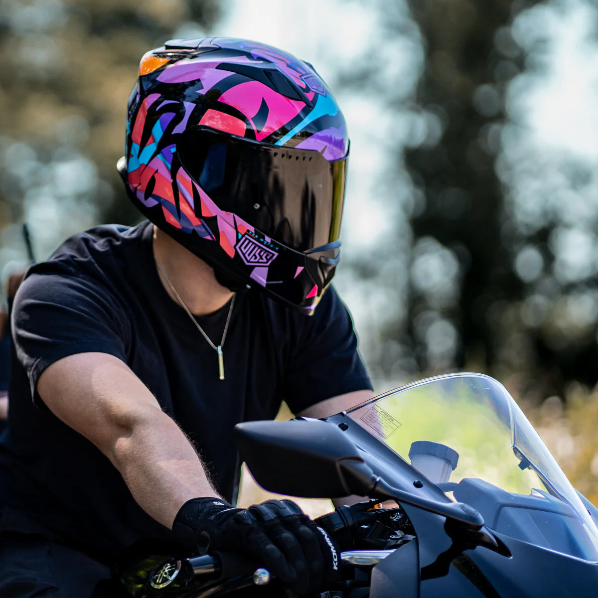 Voss 989 Moto-V Rei TopRockr Full Face Gloss Motorcycle Helmet - Boutique of Leathers/Open Road