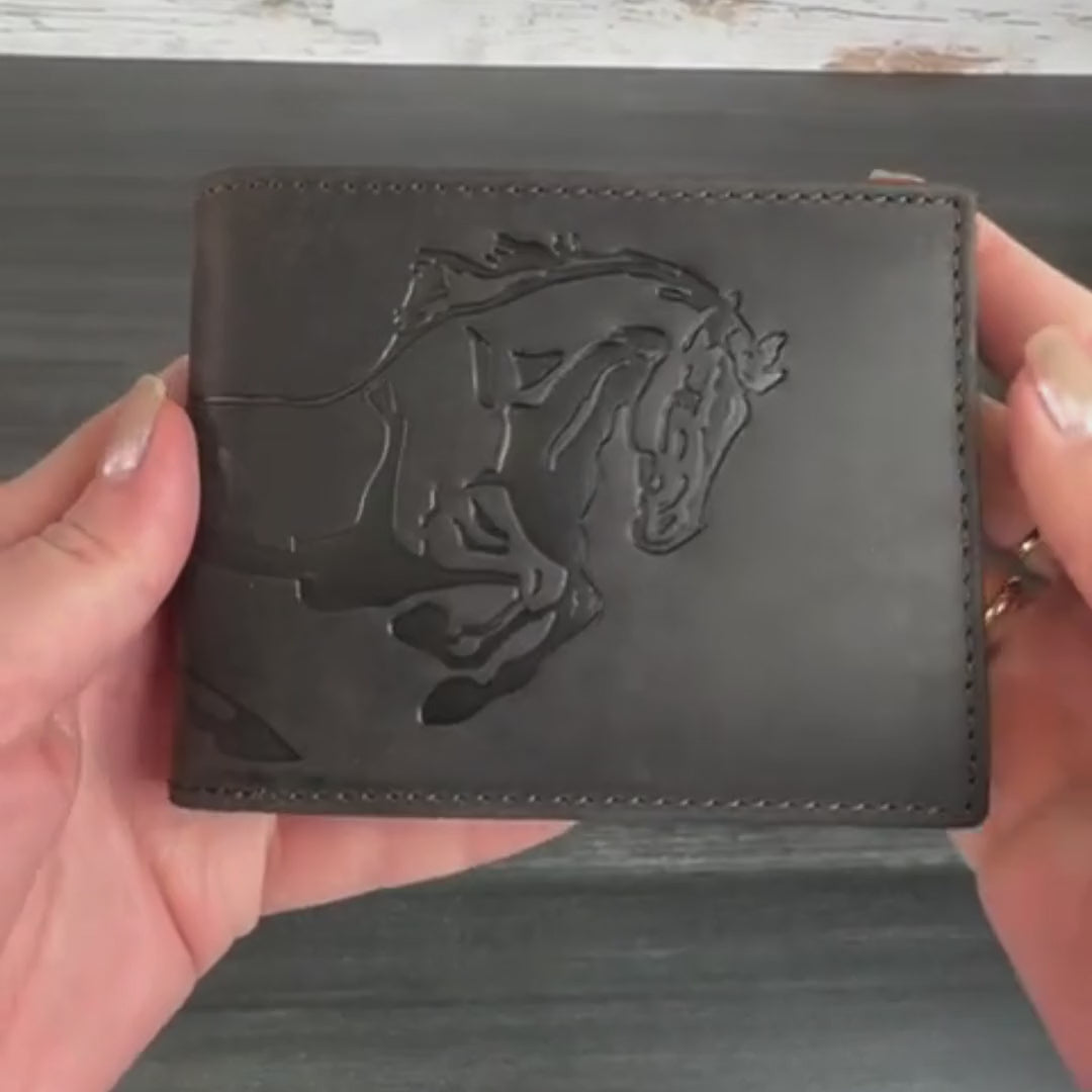 Men's Cow Leather Mustang Embossed Bifold Wallet - Boutique